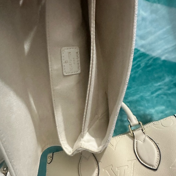 Beautiful - Picture 16 of 16